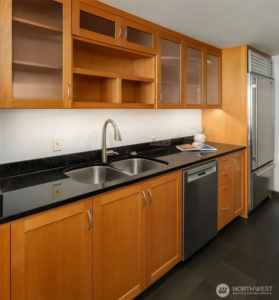 2125 1st Avenue Seattle WA 98121