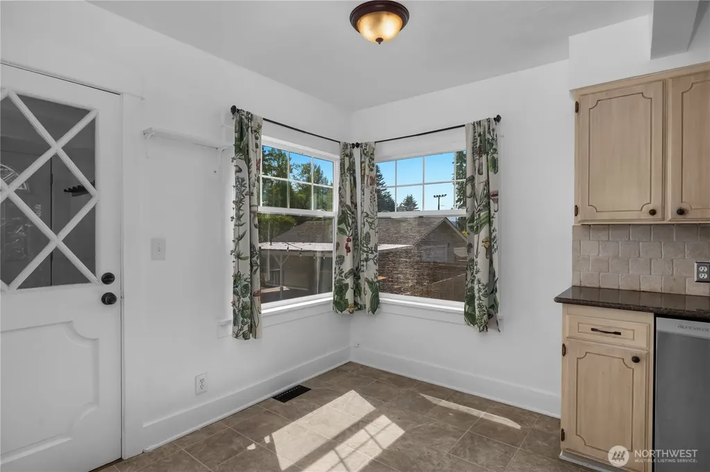 520 N Church Street Montesano WA 98563