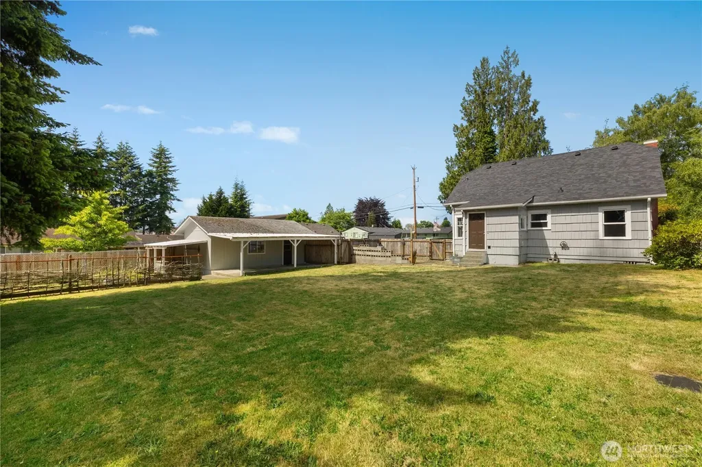 520 N Church Street Montesano WA 98563