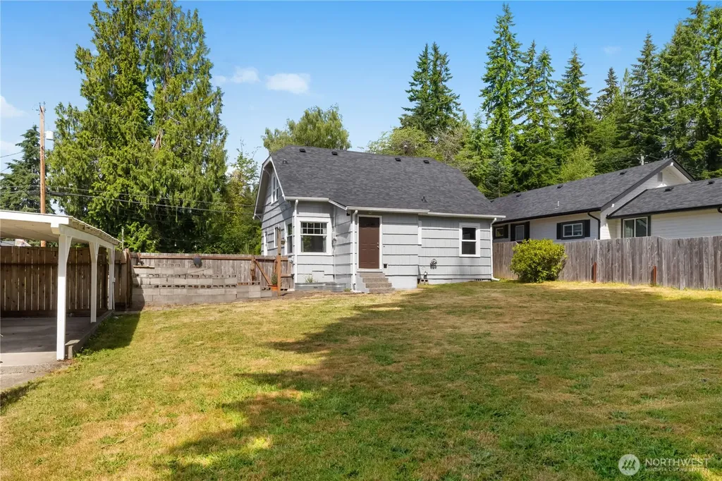 520 N Church Street Montesano WA 98563