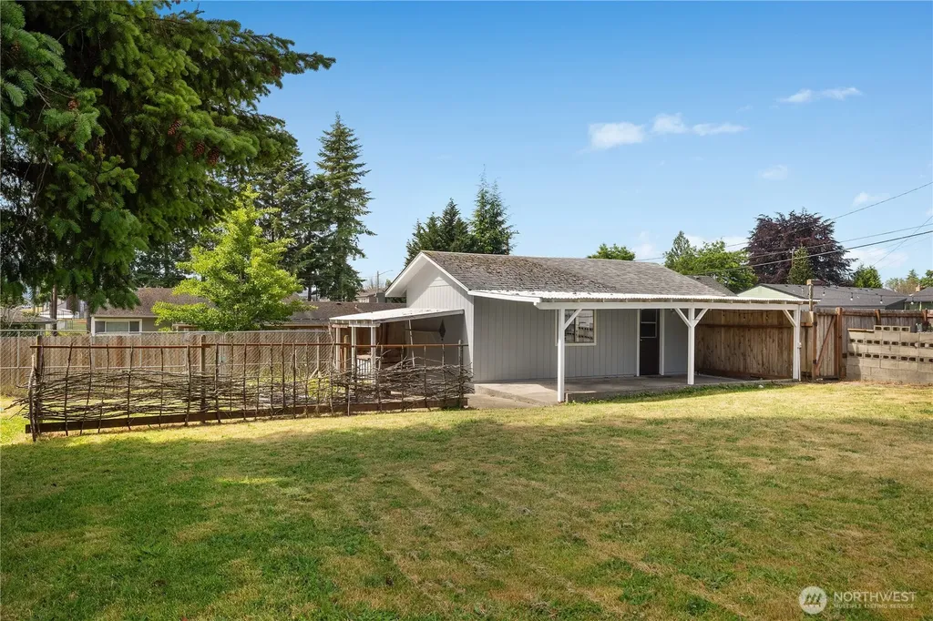 520 N Church Street Montesano WA 98563