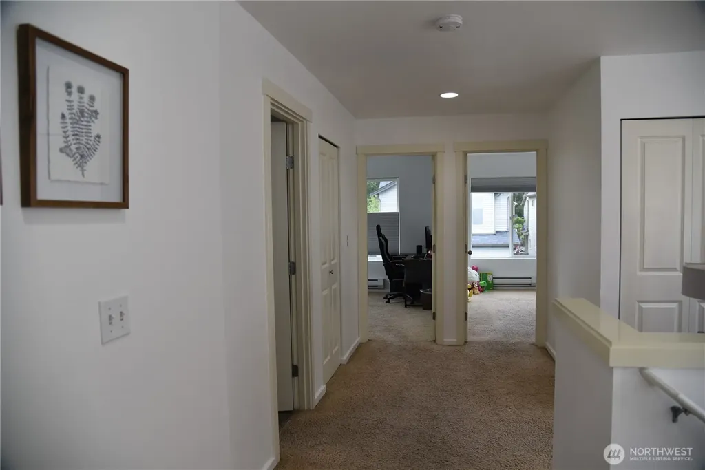 1327 42nd St NE Auburn WA 98002