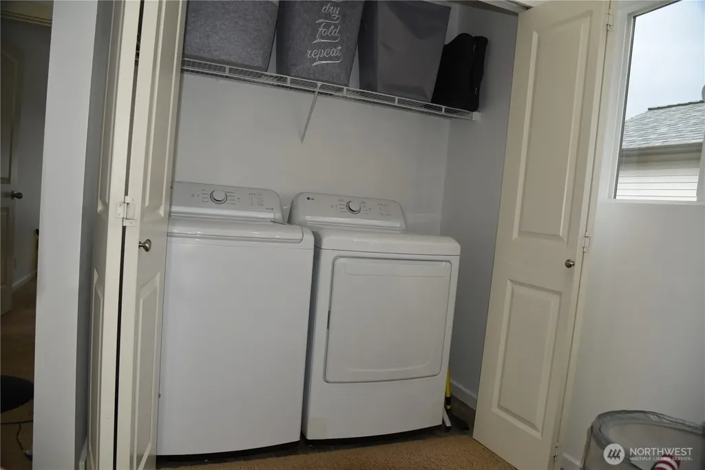 1327 42nd St NE Auburn WA 98002