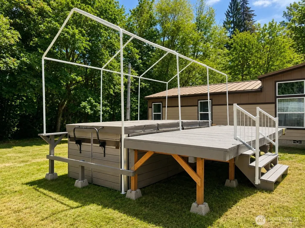 1611 E North Bay Road Allyn WA 98524