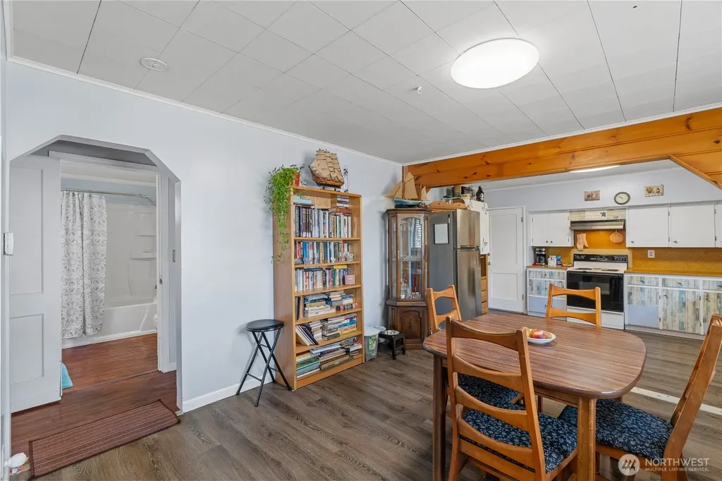 2523 Simpson Avenue Aberdeen WA 98520