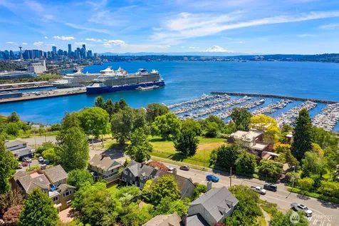 2612 W Galer Street Seattle WA 98199