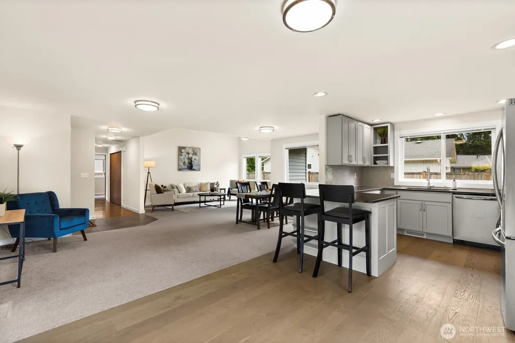 9802 117th Place NE Kirkland WA 98033
