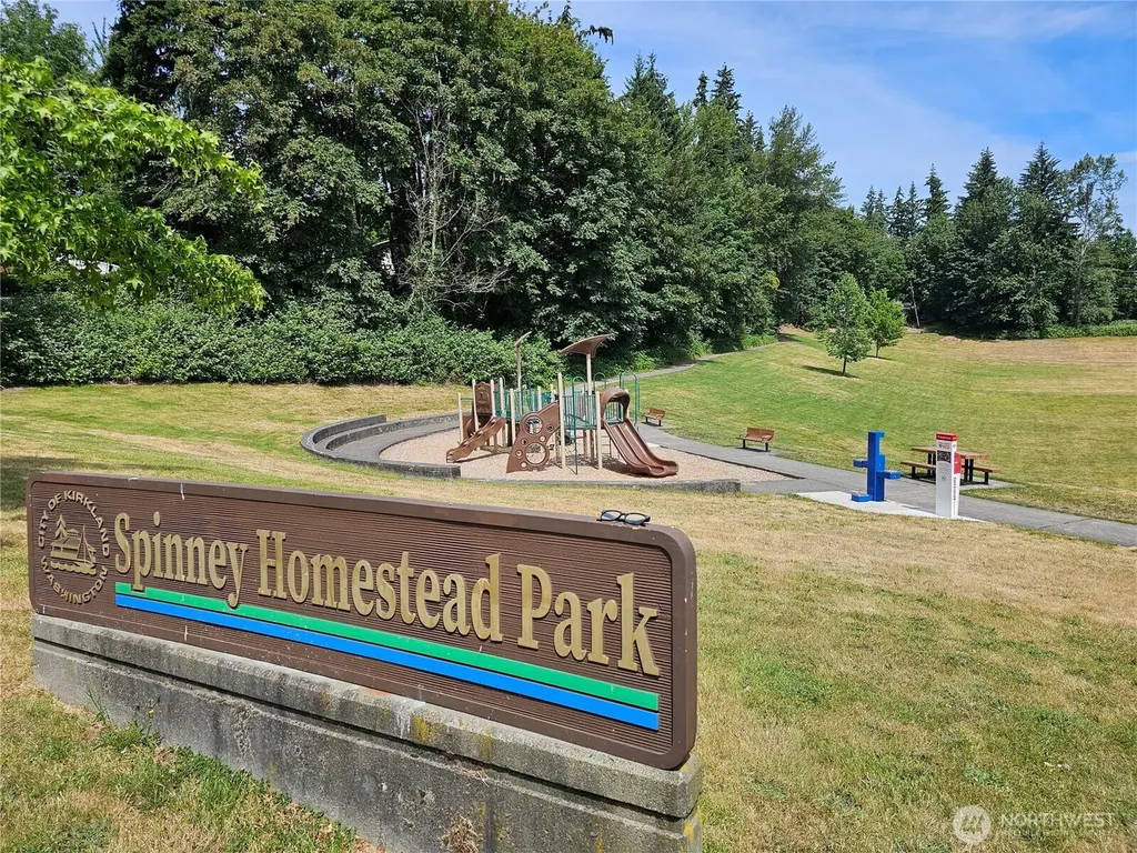 9802 117th Place NE Kirkland WA 98033