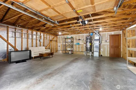9802 117th Place NE Kirkland WA 98033