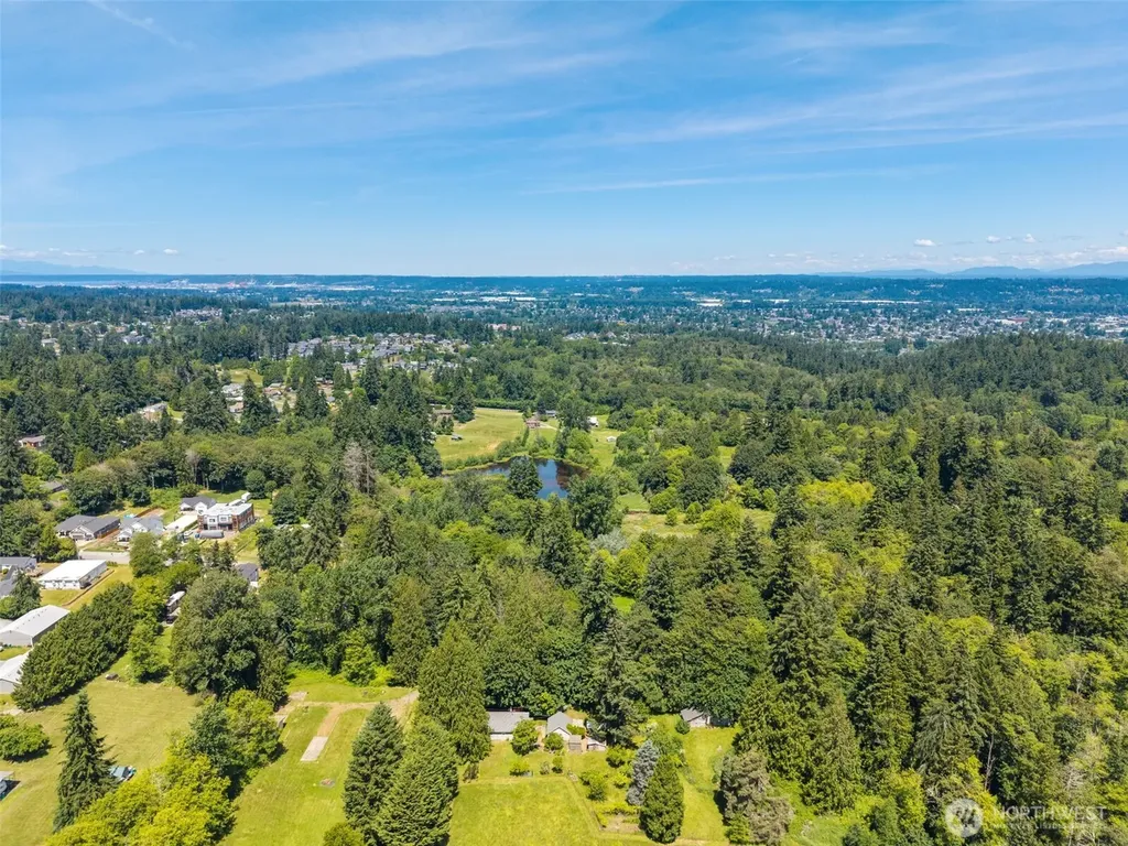 2703 25th Street SW Puyallup WA 98373