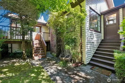 8812 Dibble Avenue NW Seattle WA 98117