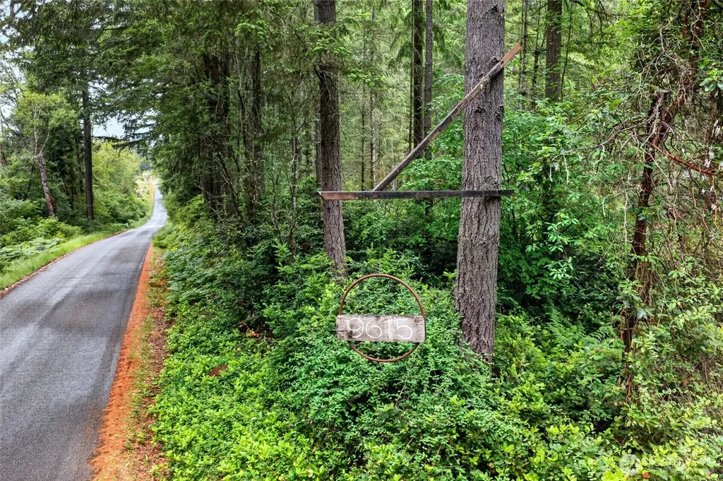 9615 Otso Point Road Anderson Island WA 98303