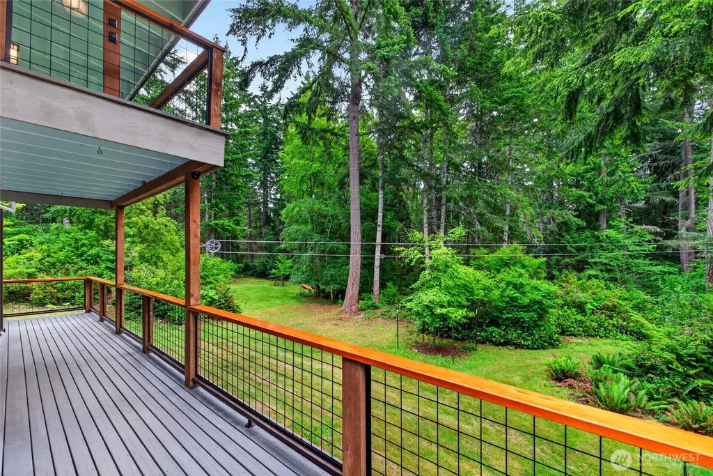 9615 Otso Point Road Anderson Island WA 98303