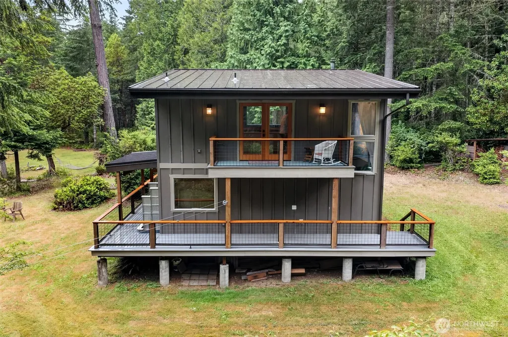 9615 Otso Point Road Anderson Island WA 98303