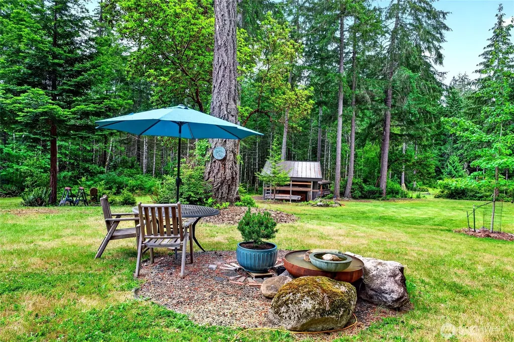 9615 Otso Point Road Anderson Island WA 98303