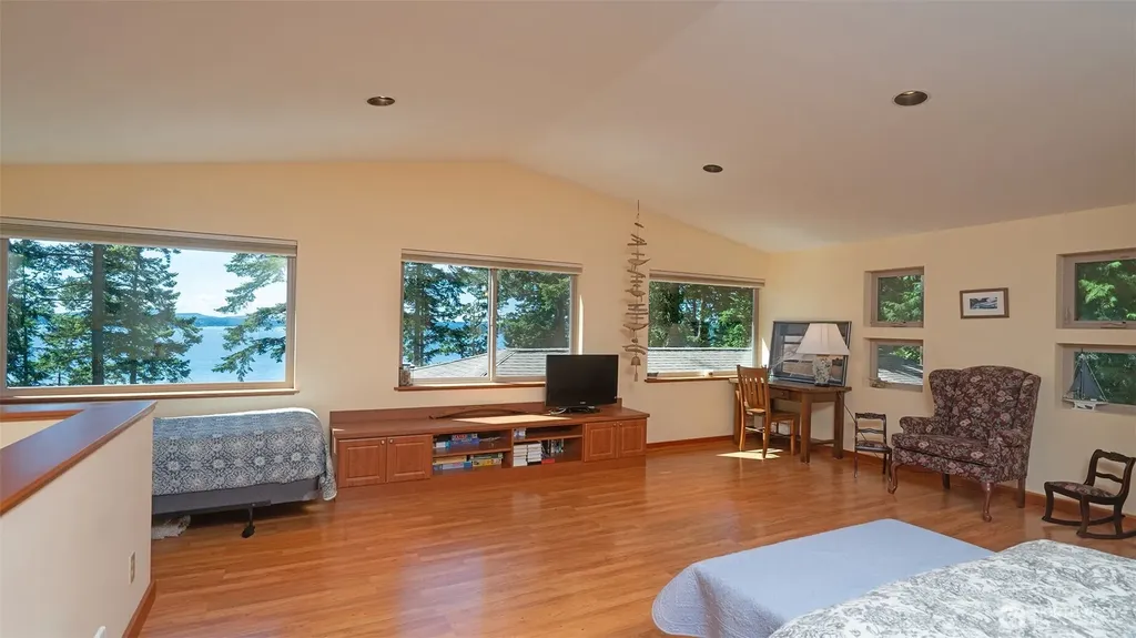 1311 Lopez Road Lopez Island WA 98261