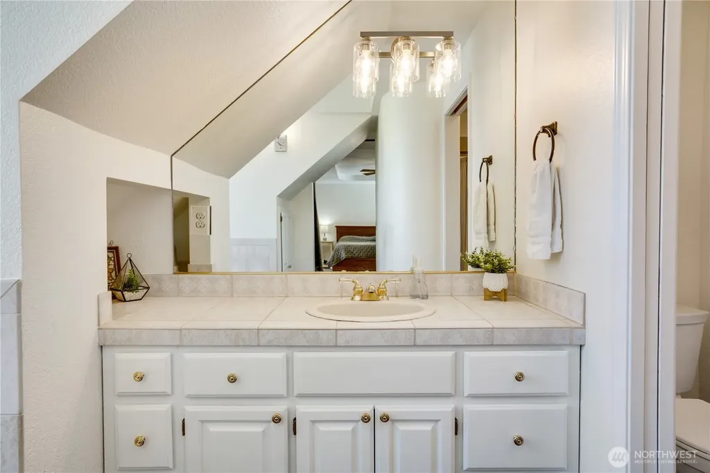 6510 45th Street W University Place WA 98466