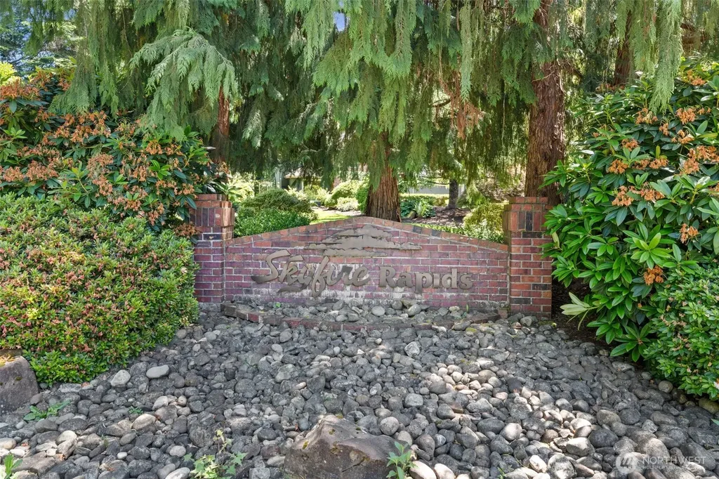 15310 163rd Court SE Renton WA 98058