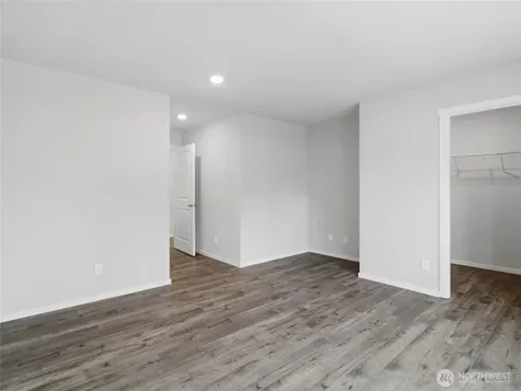 4252 Savannah Loop NE Olympia WA 98516