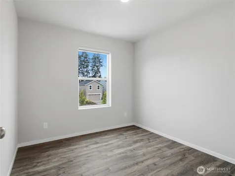 4252 Savannah Loop NE Olympia WA 98516