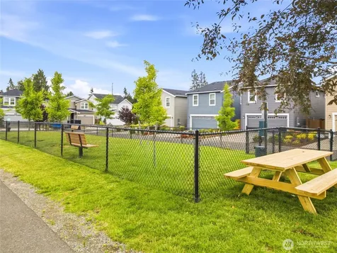 4252 Savannah Loop NE Olympia WA 98516