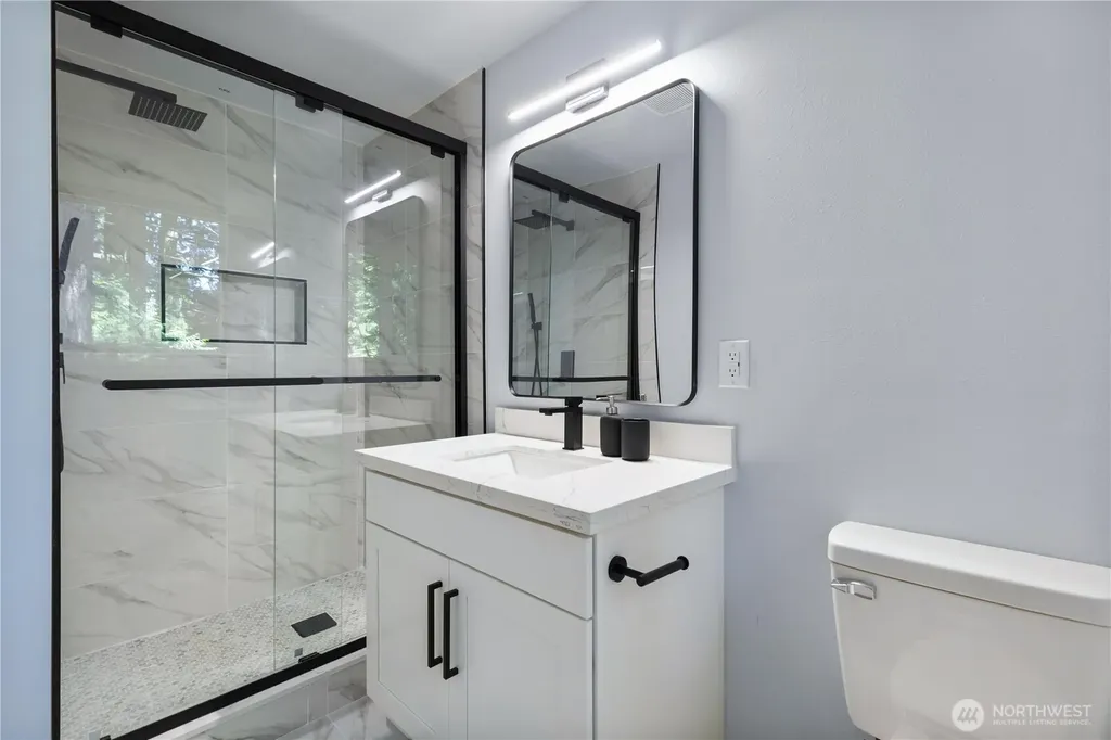 4327 184th Street SW Lynnwood WA 98037