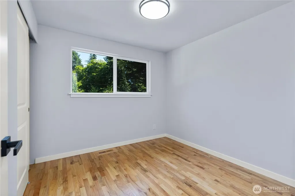 4327 184th Street SW Lynnwood WA 98037