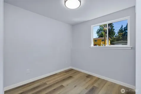 4327 184th Street SW Lynnwood WA 98037
