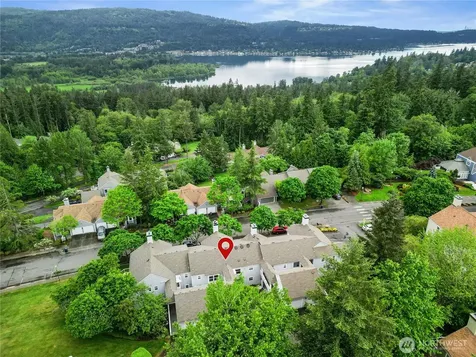 22215 SE 42nd Lane Issaquah WA 98029