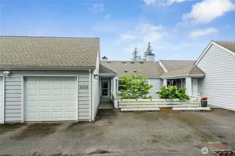22215 SE 42nd Lane Issaquah WA 98029