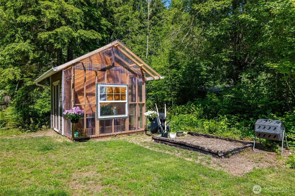 8738 Timberland Court Concrete WA 98237