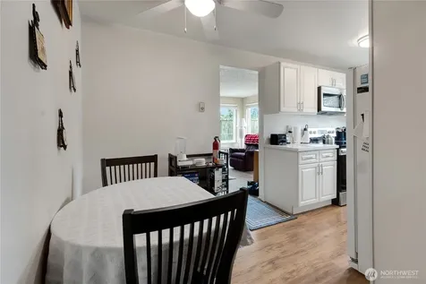 6953 S Madison Street Tacoma WA 98409