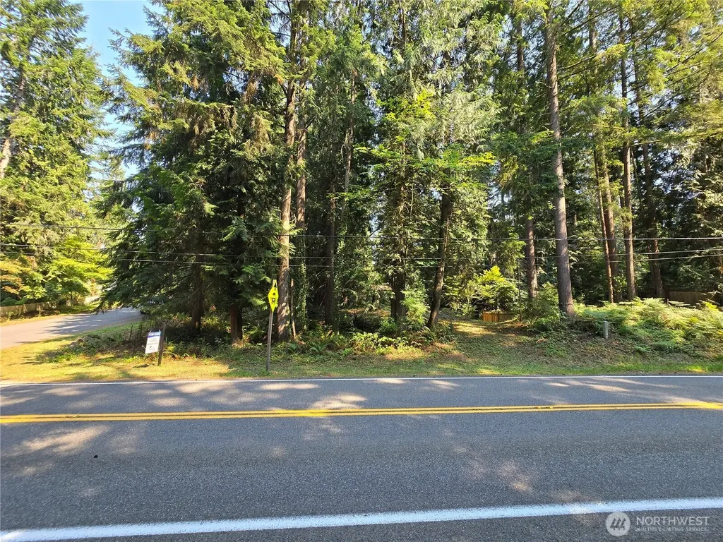 27703 NE 35th Street NE Redmond WA 98053