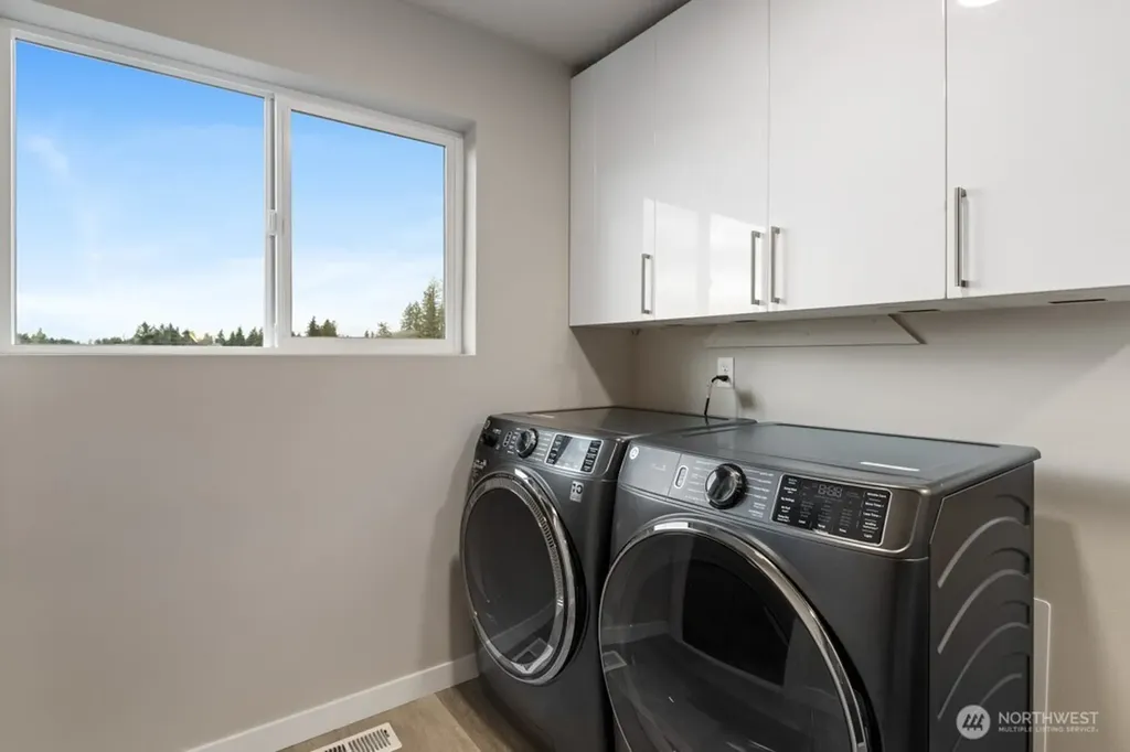 14018 17th Avenue E Tacoma WA 98445