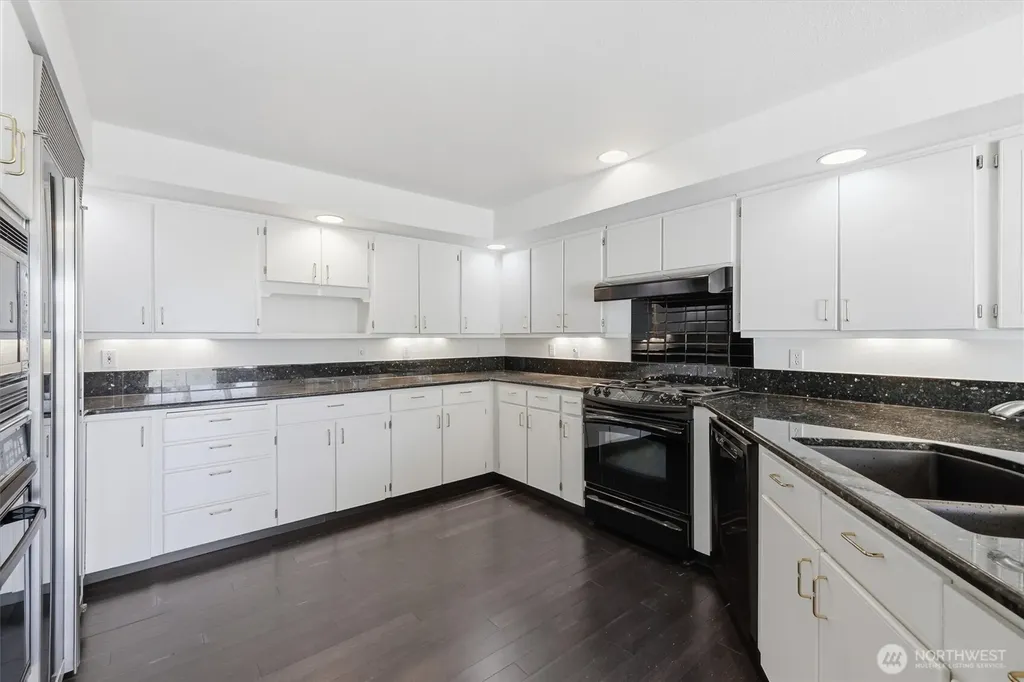 4617 103rd Lane NE Kirkland WA 98033