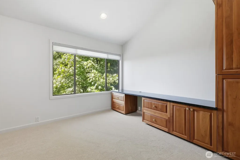 4617 103rd Lane NE Kirkland WA 98033