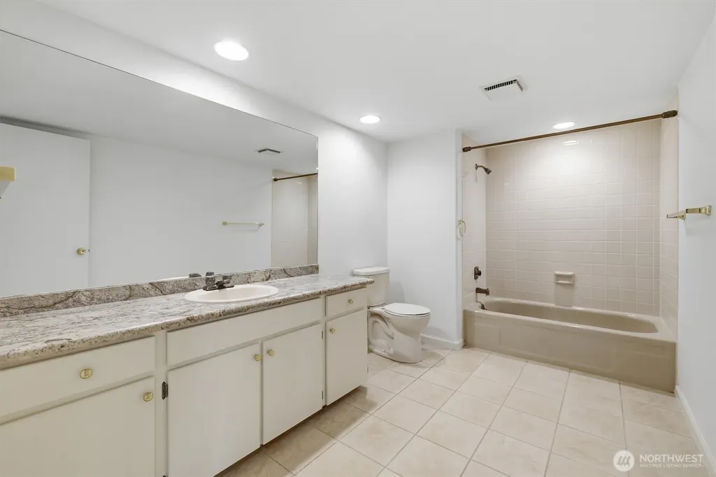 4617 103rd Lane NE Kirkland WA 98033