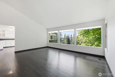 4617 103rd Lane NE Kirkland WA 98033