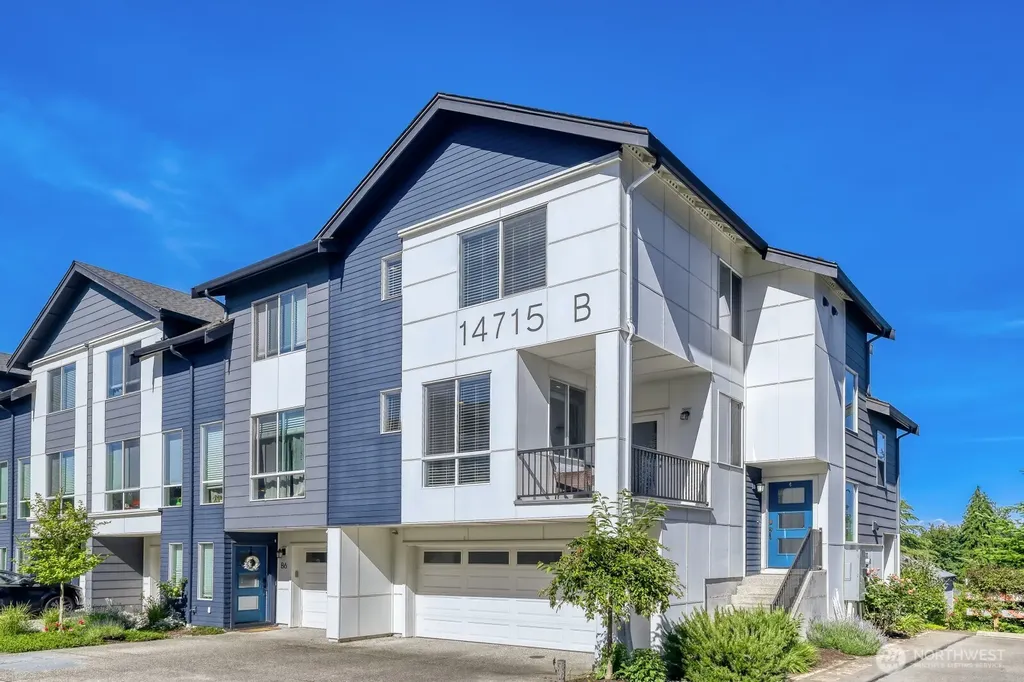 14715 Admiralty Way Lynnwood WA 98087