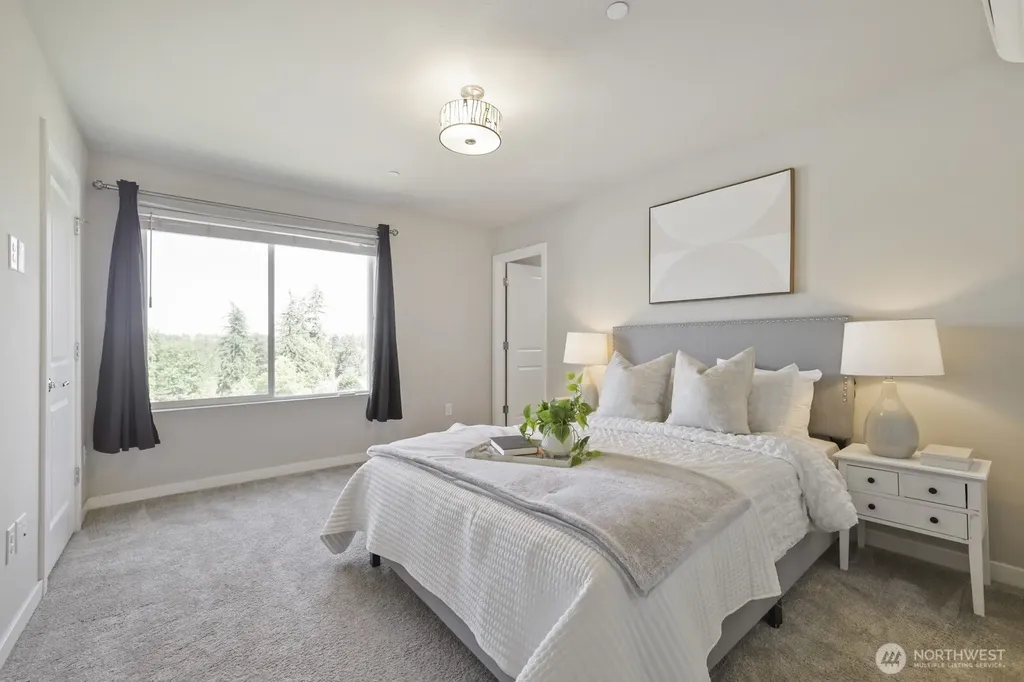 14715 Admiralty Way Lynnwood WA 98087