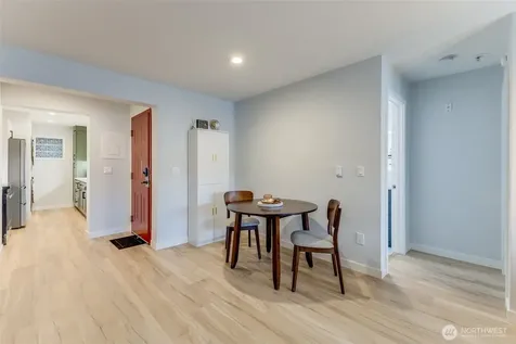 1504 Aurora Avenue N Seattle WA 98109