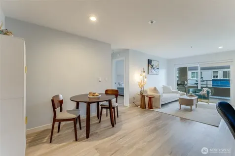 1504 Aurora Avenue N Seattle WA 98109