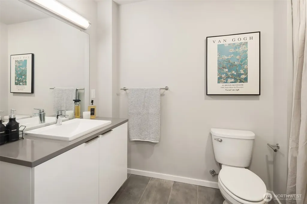 4912 Amherst Way SW Port Orchard WA 98367