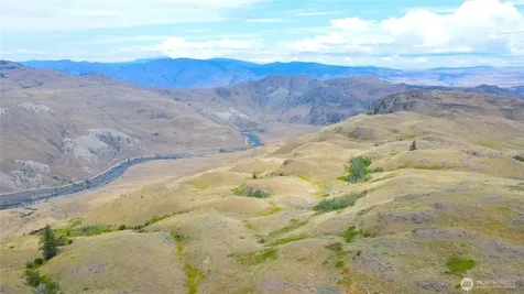 0 Ellemeham Mountain Road Oroville WA 98844