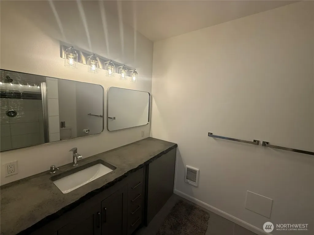 7 Granite Circle Bellingham WA 98229