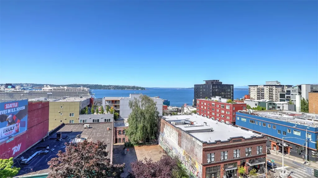 2414 1st Avenue Seattle WA 98121
