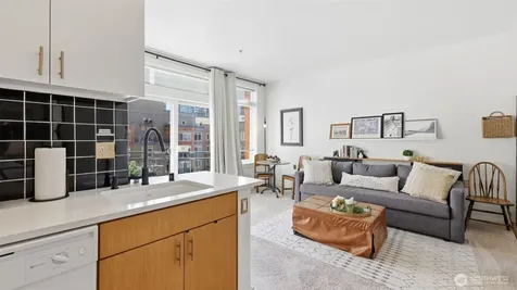 2414 1st Avenue Seattle WA 98121