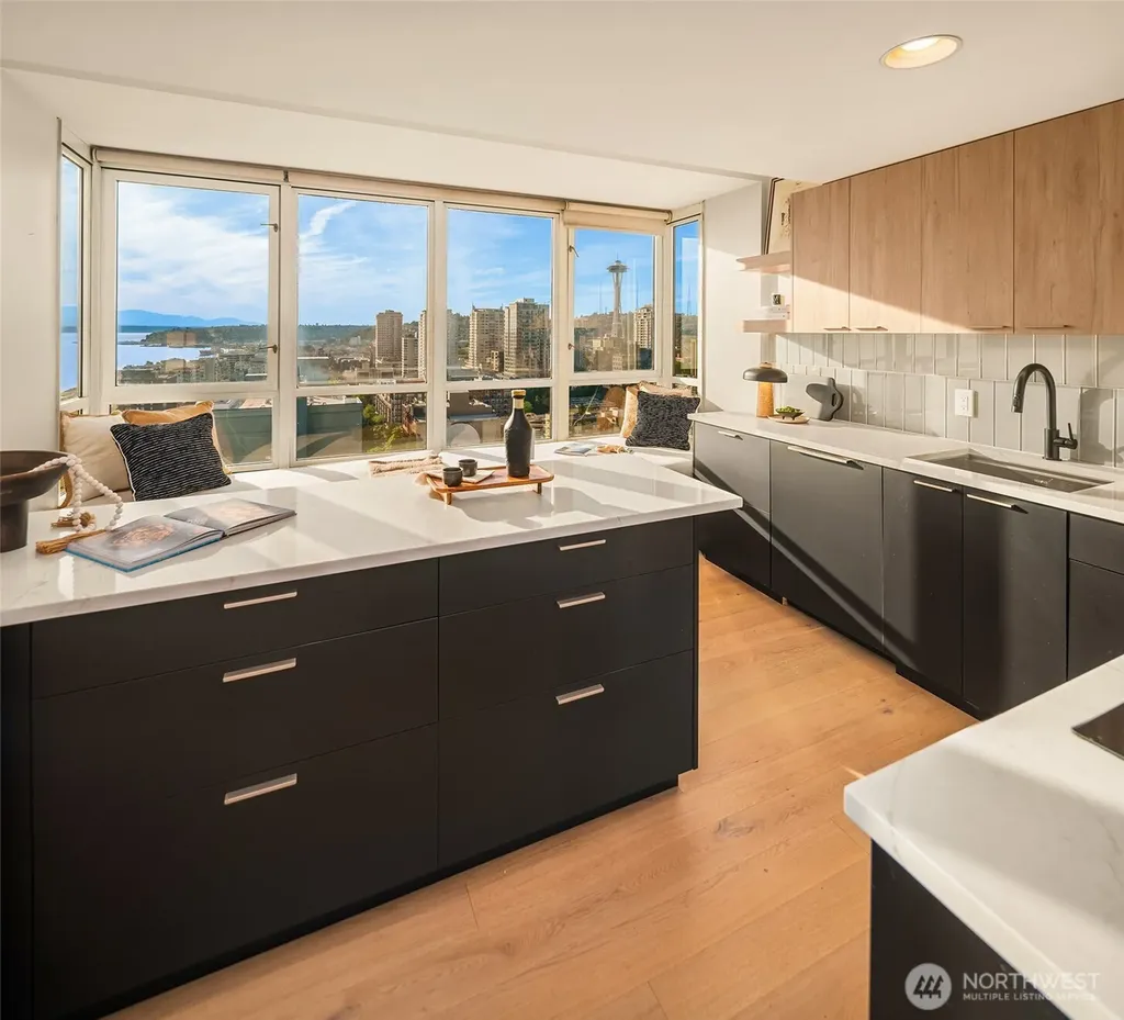 2125 1st Avenue Seattle WA 98121