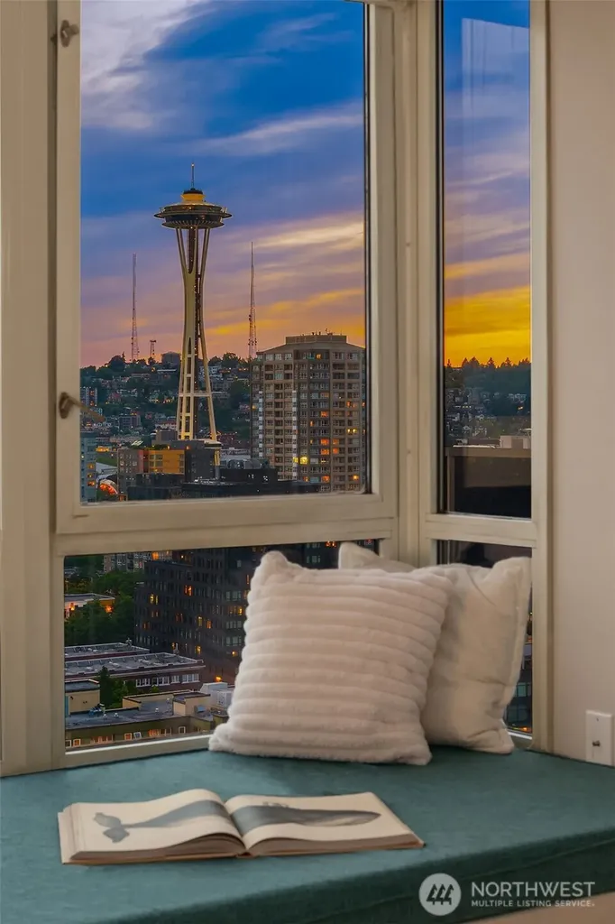 2125 1st Avenue Seattle WA 98121