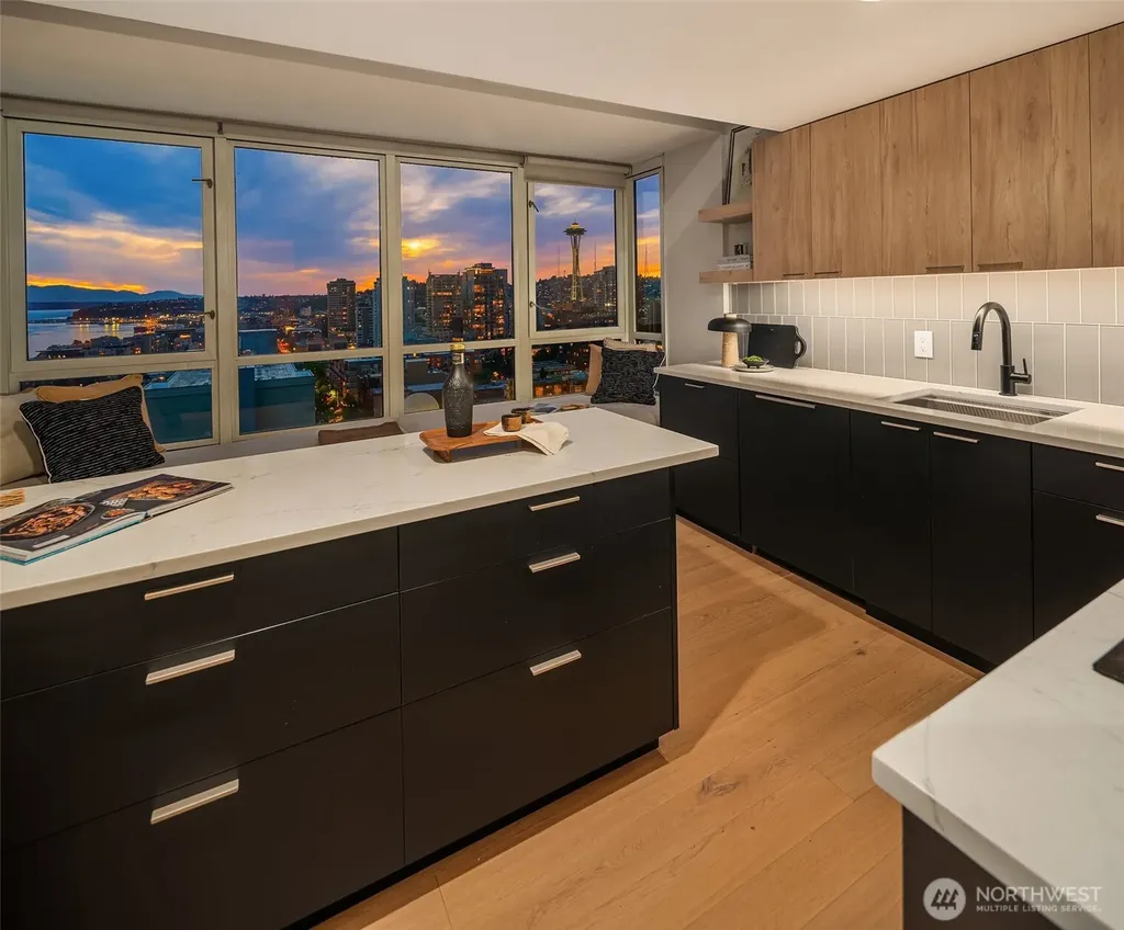 2125 1st Avenue Seattle WA 98121